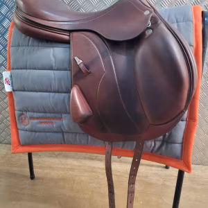Equipe Synergy mono-flap Jump, Red Brown 17.5 +1 £2200