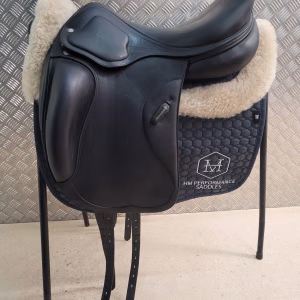 Amerigo HC Dressage Saddle 17.5N +1 £2600